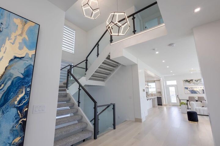 Property Photo:  33190 Glendale Road  AB T4C 2Z4 