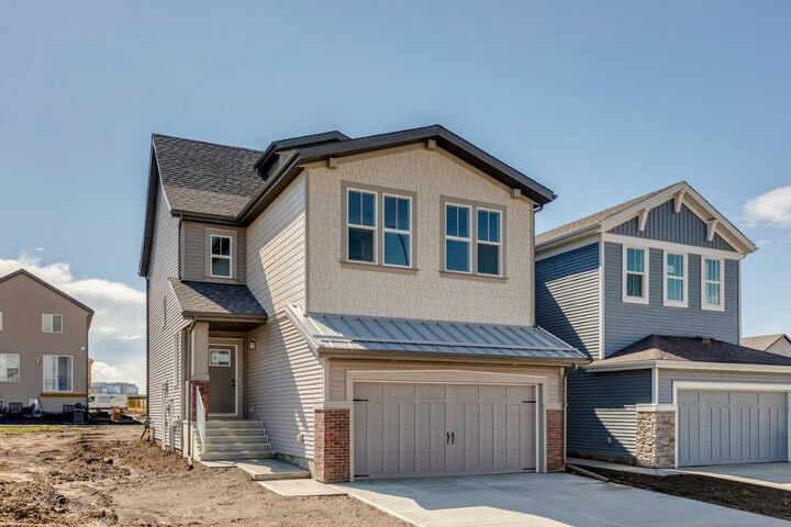 93 Bartlett Way SE — photo 1