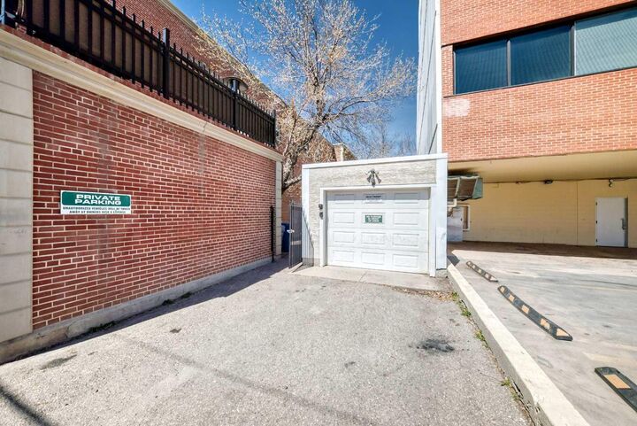 Property Photo:  1125 17 Avenue SW 5  AB T2T 0B5 