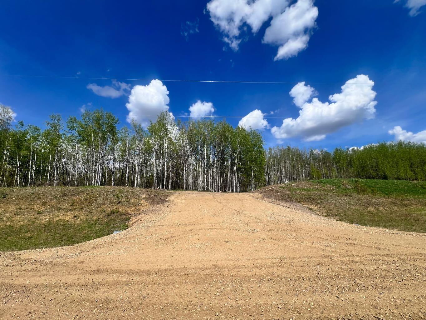 Property Photo:  26204451 4  AB T9S 2B1 