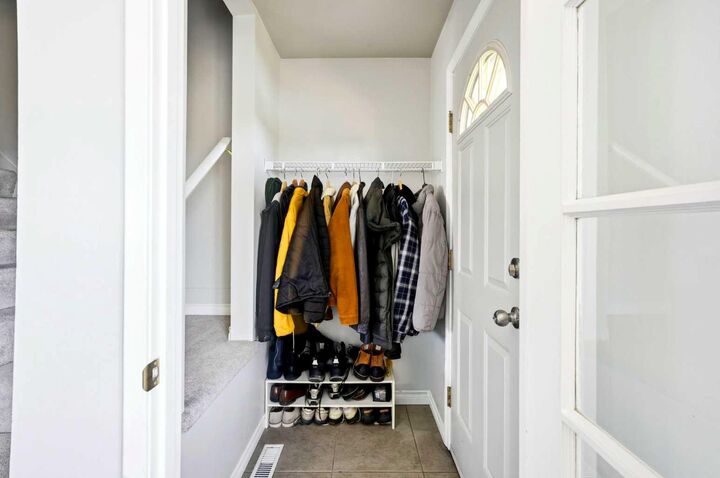 Property Photo:  583 Killarney Glen Court SW  AB T3E 7H4 