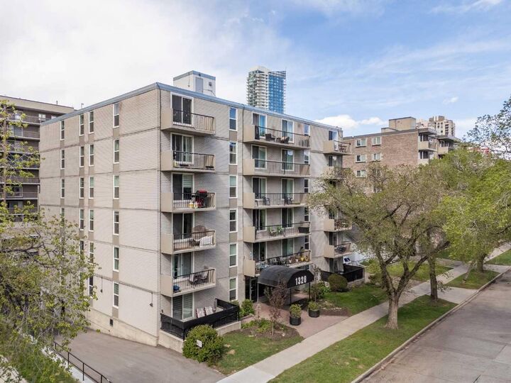 1328 13 Avenue SW 102 — photo 1
