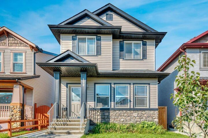 Property Photo:  319 Saddlebrook Circle NE  AB T3J 0J9 