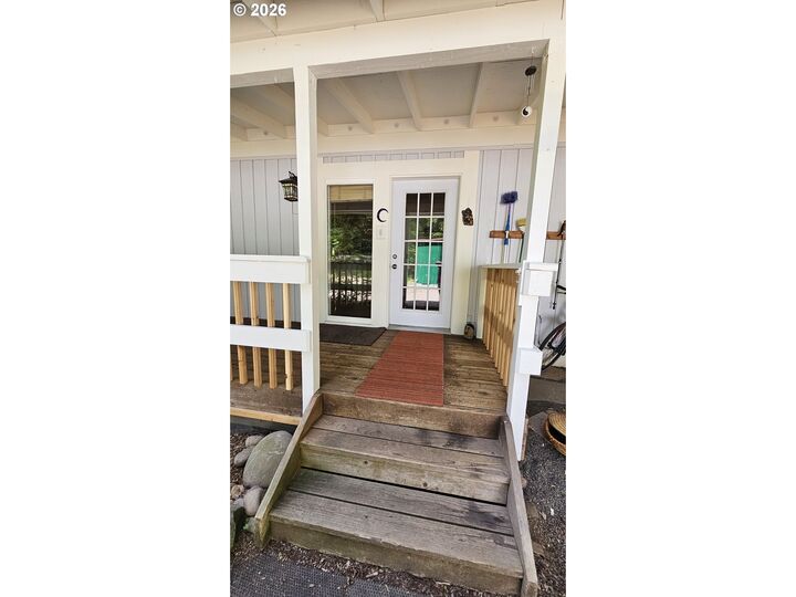 Property Photo:  54841 McKenzie River Dr  OR 97413 