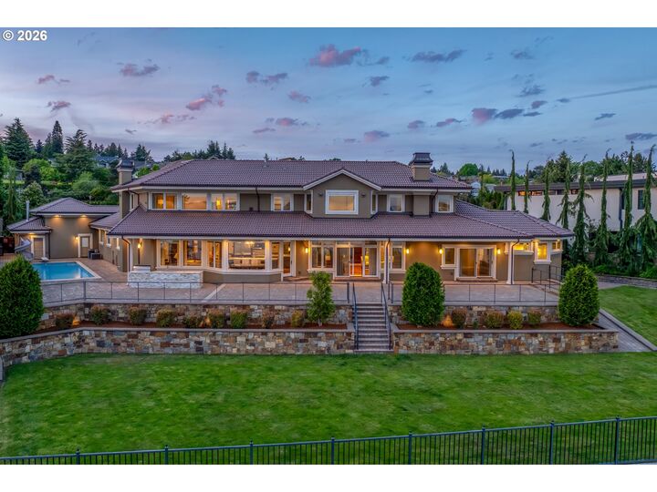 Property Photo: 7701 SE 17th St WA 98664