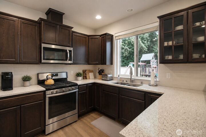 Property Photo:  3108  68th Avenue SW  WA 98512 