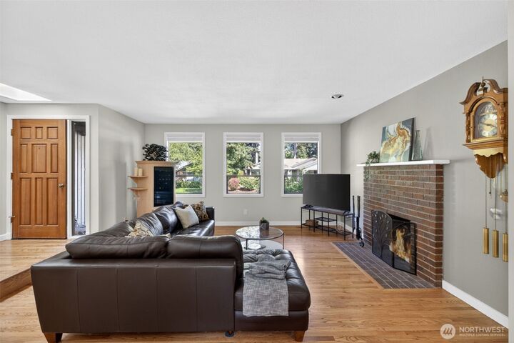 Property Photo:  13816  26th Avenue SE  WA 98012 