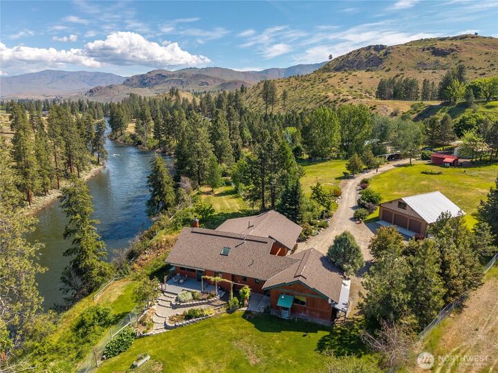 Property Photo:  2621  Hwy 153  WA 98856 