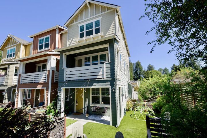Property Photo:  304 Ginger Lane  CA 95066 