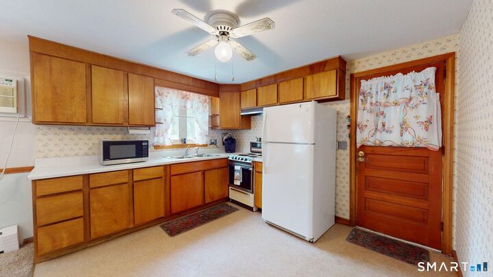 Property Photo:  5 Pershing Road  CT 06096 
