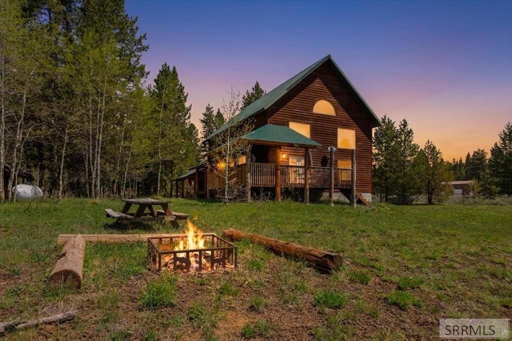 Property Photo:  3524 Remington Drive  ID 83429 