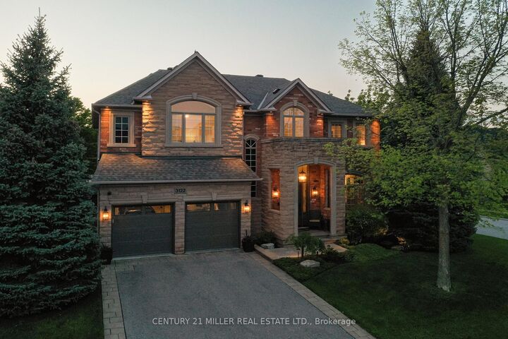 Property Photo:  3122 Saddleworth Crescent  ON L6M 0A8 