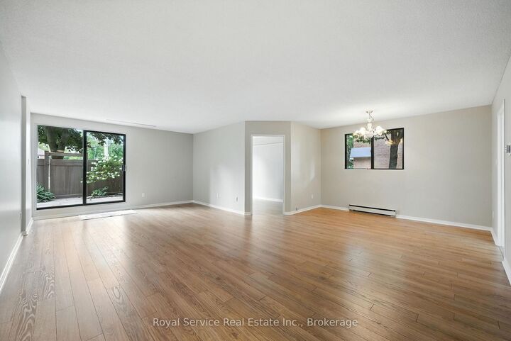 Property Photo: 337 Simcoe Street N 101 ON L1G 4T2