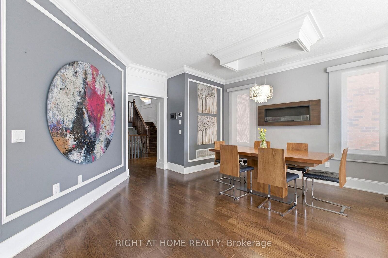 Property Photo:  10 Learmont Avenue  ON L7C 3N3 