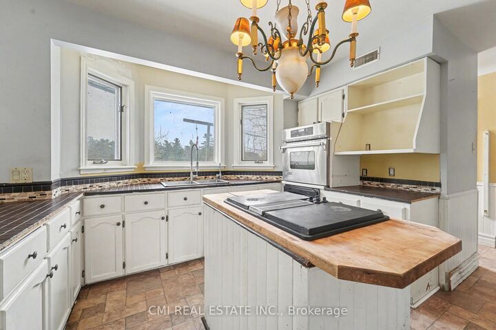 Property Photo:  4810 Mohrs Road  ON K7S 3G7 