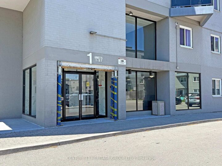 Property Photo: 2001 Bonnymede Drive 91 ON L5J 4H8