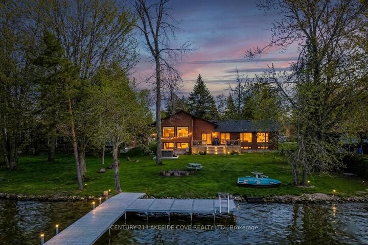 Property Photo: 16 Thicketwood Place ON L0K 1B0