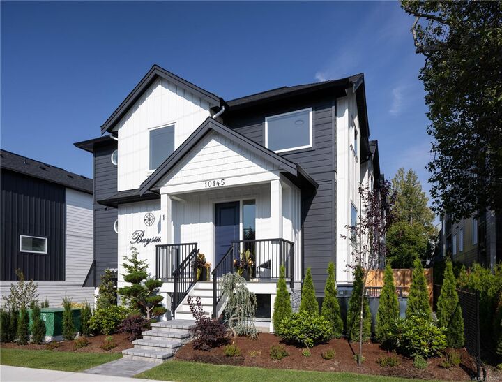Photo de la propriété:  10145 Fifth St 9  BC V8L 2X8 