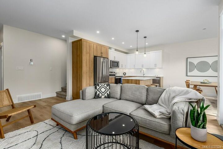 Property Photo: 2580 Brookfield Dr #205 BC V9N 0J8