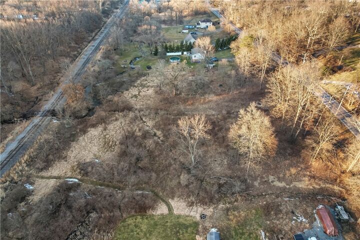 Property Photo:  0 Gibson Rd  PA 15044 
