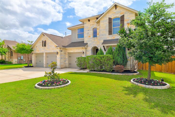 Property Photo:  3521 Ponce De Leon Pass  TX 78665 