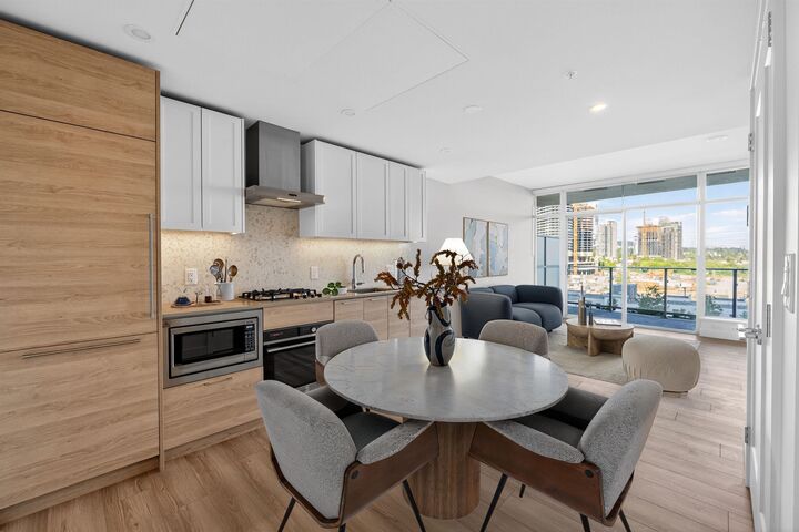 Property Photo: 2381 Beta Avenue 605 BC V5C 0P7