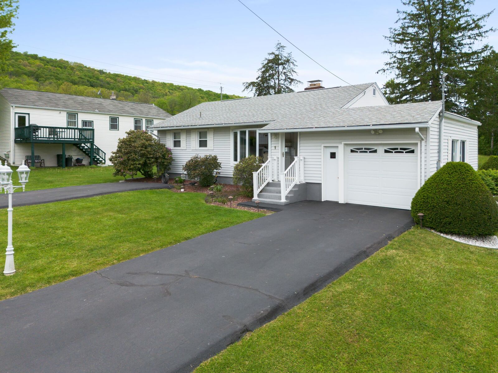 Property Photo:  1 Brook Avenue  NY 13901 