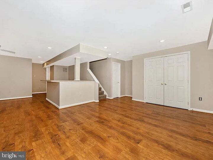 Property Photo:  6976 Meadowpoint Terrace  MD 21774 