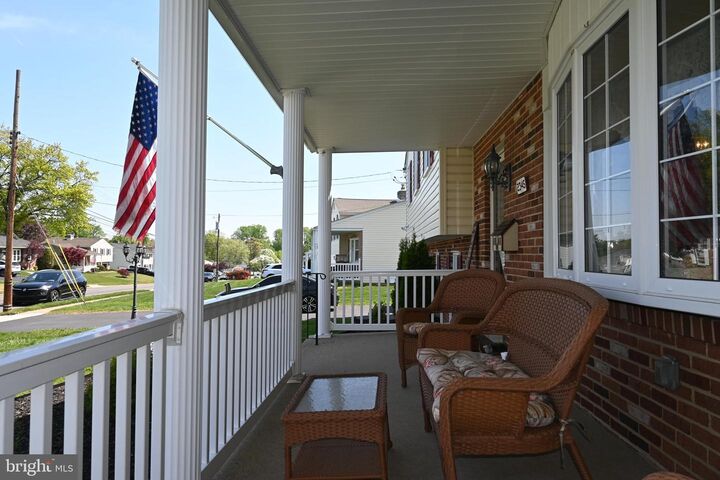 Property Photo: 2345 Crestview Lane PA 19014