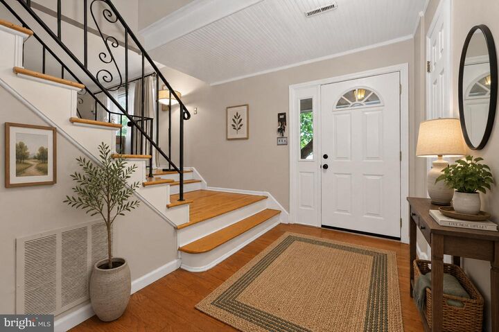 Property Photo:  18 Randi Way  NJ 08560 