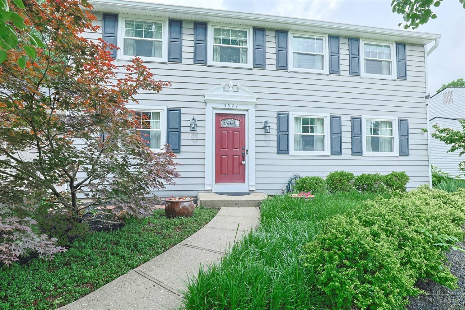 Property Photo:  5571 Crestview Drive  OH 45014 