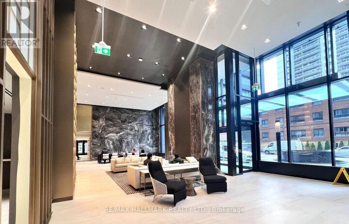 Property Photo:  127 Broadway Ave Avenue 1307  ON M4P 1V4 