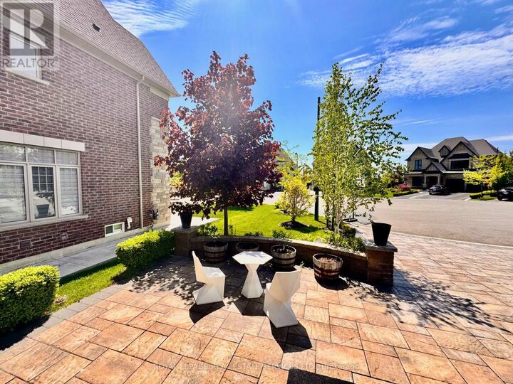 Property Photo:  22 Mary Agar Court  ON L7B 0N8 