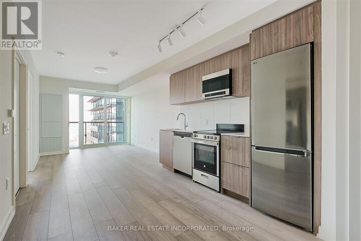 Property Photo:  223 Redpath Avenue 1111  ON M4P 0E8 