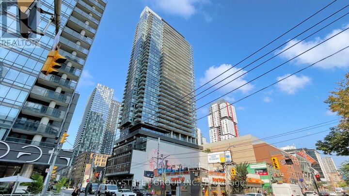 Property Photo:  290 Adelaide Street West 3002  ON M5V 1P6 