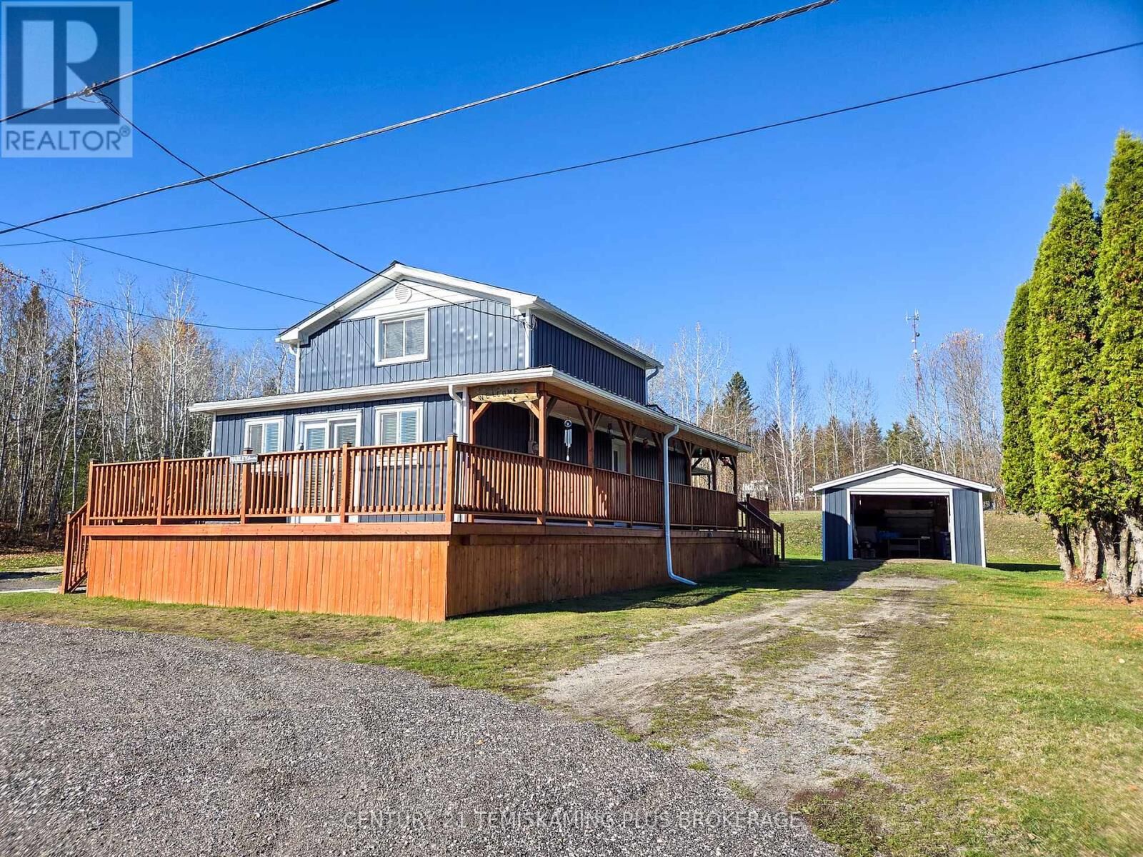 Property Photo:  374886 11B Highway  ON P0J 1C0 