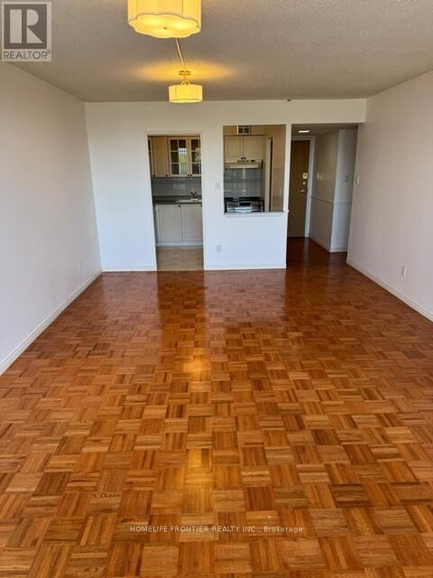 Property Photo:  10 Fashion Roseway 507  ON M2N 6B6 