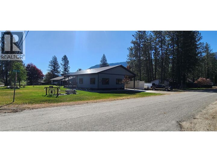 Property Photo:  90 Sagamore Road  BC V0H 1H4 