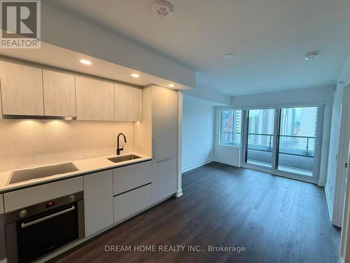 Property Photo: 609 Sherborne Street 1411 ON M4X 0A4