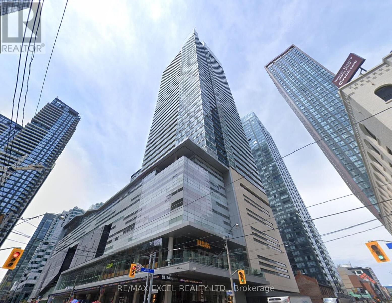 Property Photo:  80 John Street 1802  ON M5V 3X4 
