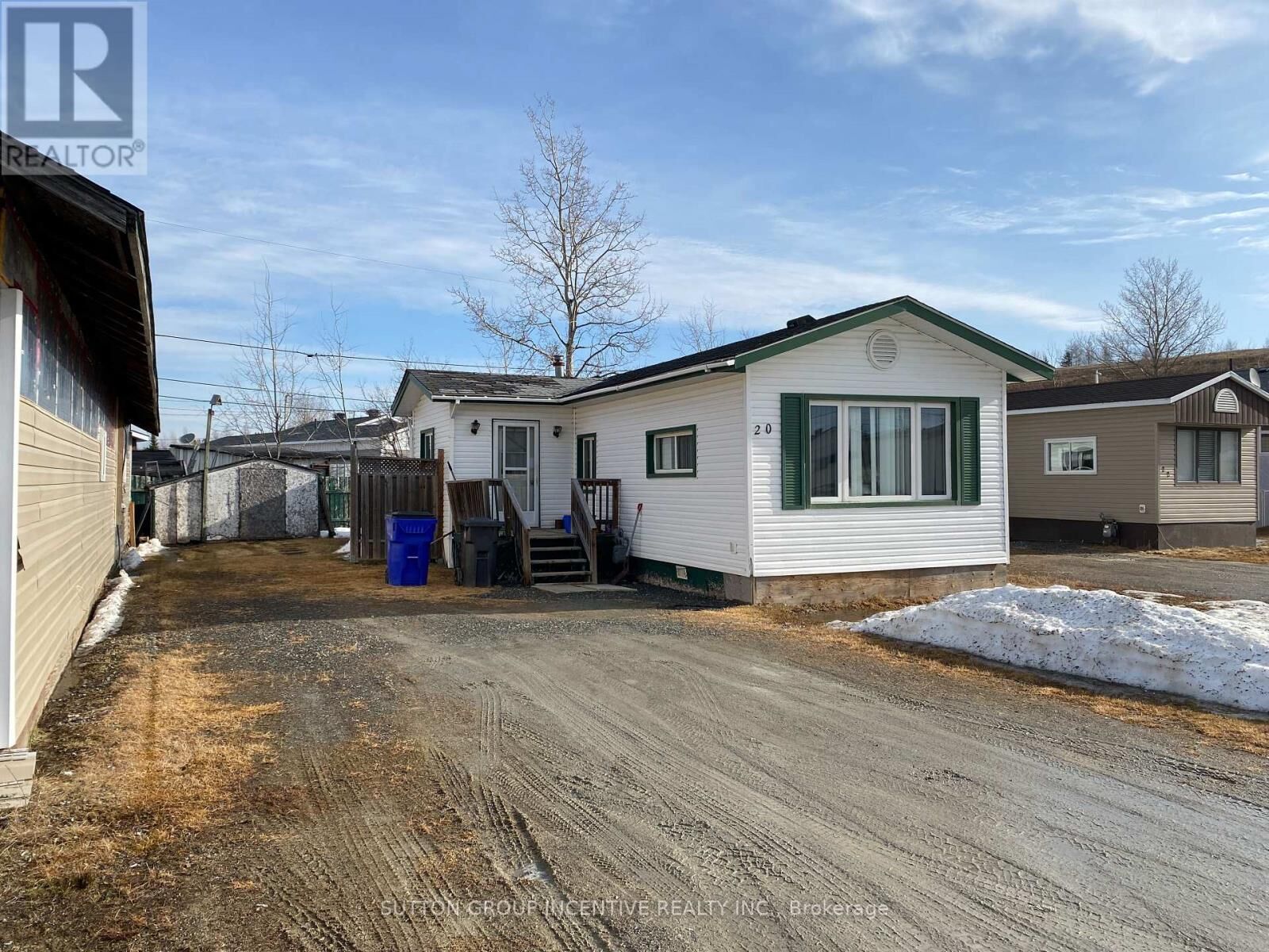 Property Photo: 180 Remi Crescent ON P4N 0C5