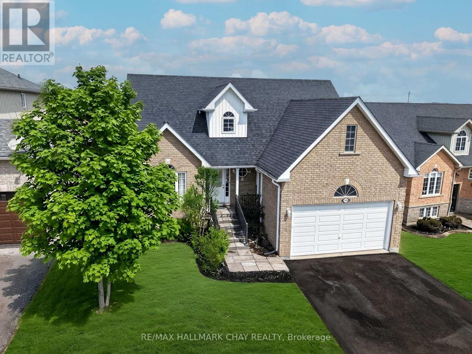 Property Photo:  3198 Bass Lake Sideroad East  ON L3V 8A3 