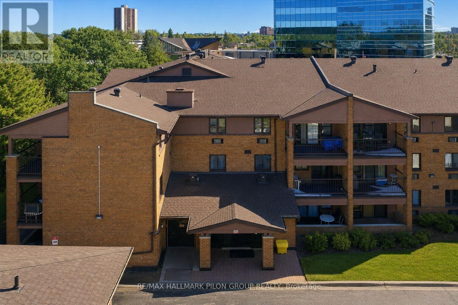 Property Photo:  316 Savard Avenue 206  ON K1L 7S2 