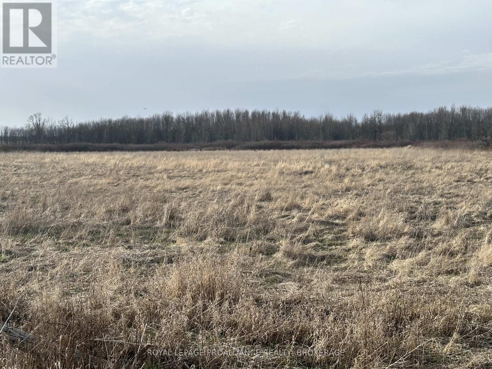 Property Photo:  68 3rd Concession Road  ON K0H 2S0 