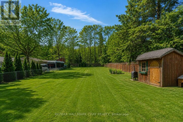 Property Photo:  330 Shanty Bay Road  ON L4M 1E7 