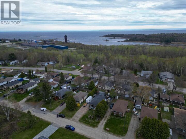 Property Photo: 7 Schurm Ave ON P0R 1B0