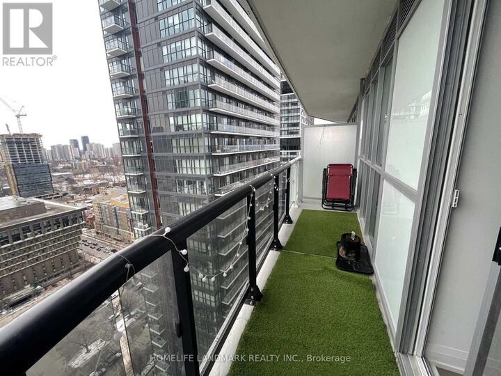 Property Photo:  77 Mutual Street 2708  ON M5B 2A9 