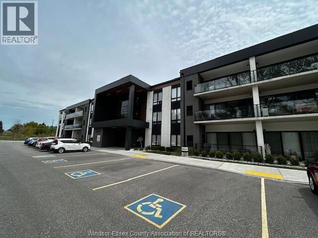 Property Photo: 140 Main Street East 203 ON N9Y 1A4
