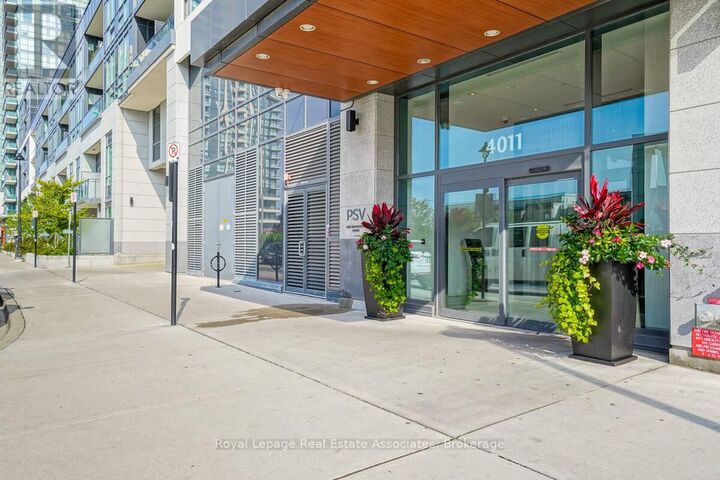 Property Photo:  4011 Brickstone Mews 2809  ON L5B 0J7 