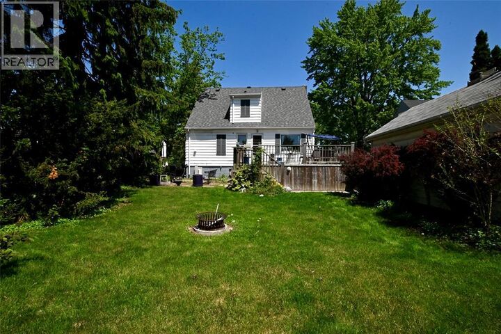 Property Photo:  1031 Willa Drive  ON N7S 1S8 
